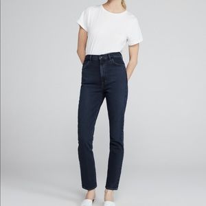 NWOT J Brand 1212 Runway High Rise Straight Jeans